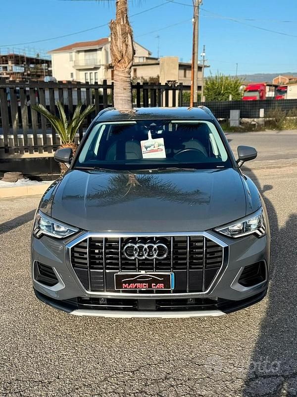 Usata Audi Q3 Advanced 150 CV (110 kW) 2022 Grigio SUV