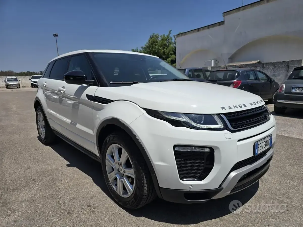 Usata Land Rover Range Rover evoque HSE 150 CV (110 kW) 2015 Bianco SUV