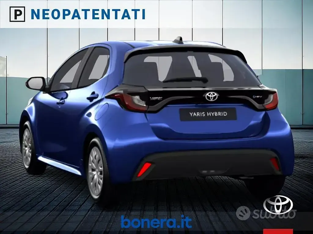 Ny Toyota Yaris Hybrid 116 HK (85 kW) 2026 Blå Sedan