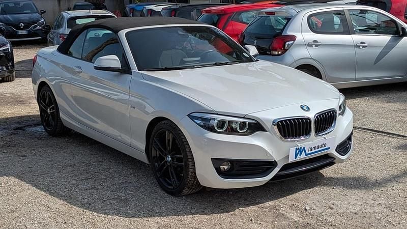 Usata BMW 218 Advantage 150 CV (110 kW) 2018 Bianco Cabrio