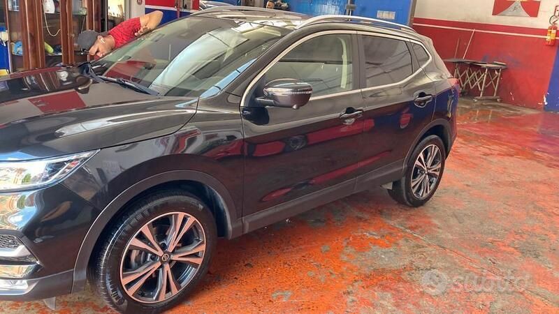 Usata Nissan Qashqai 110 CV (80 kW) 2019 Nero SUV