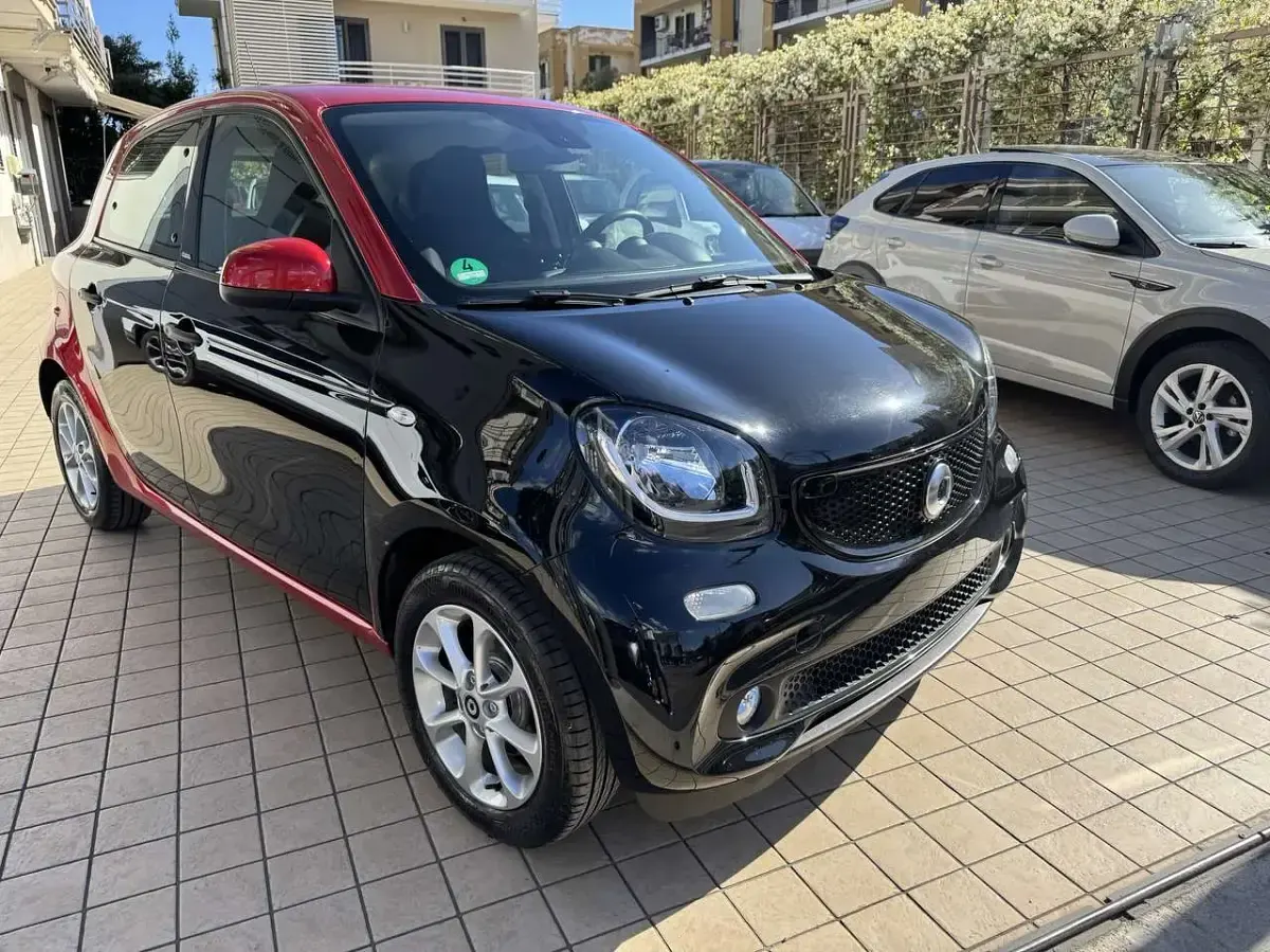 Usata Smart ForFour Passion 71 CV (52 kW) 2017 Other Utilitaria