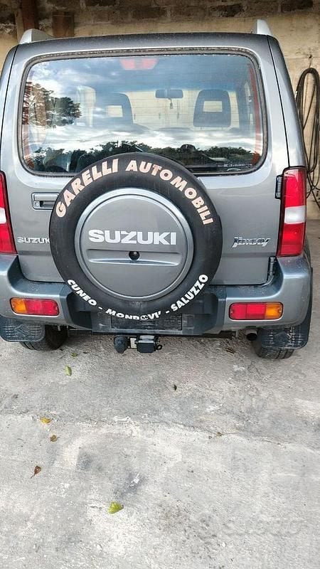 Usata Suzuki Jimny 2010 SUV