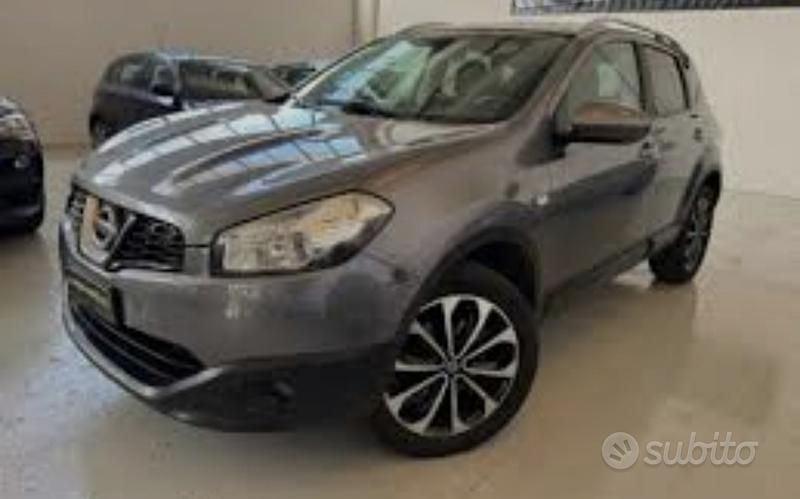 Usata Nissan Qashqai 115 CV (84 kW) 2011 Grigio SUV