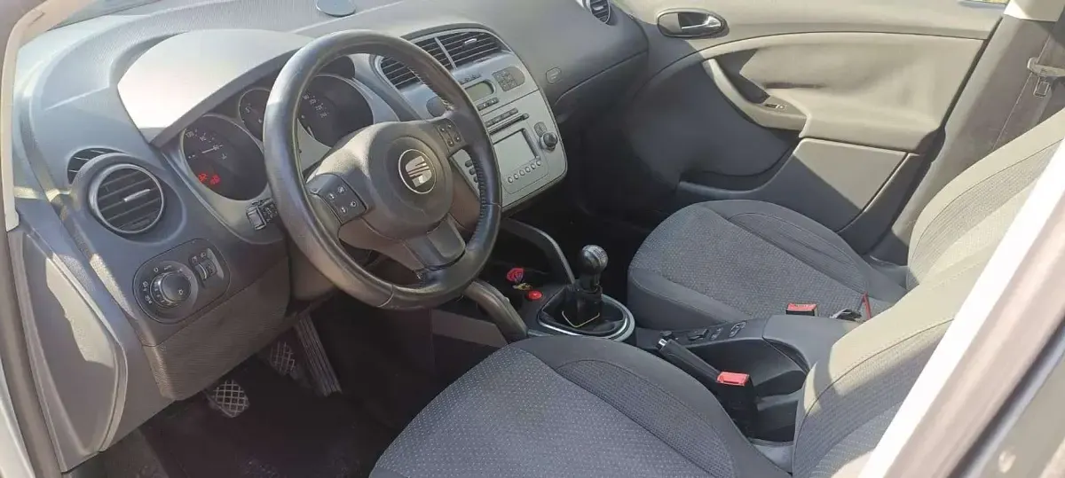Usata Seat Altea XL Stylance 140 CV (102 kW) 2008 Argento Monovolume