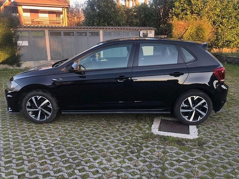 Usata VW Polo R-line 95 CV (69 kW) 2018 Nero Berlina