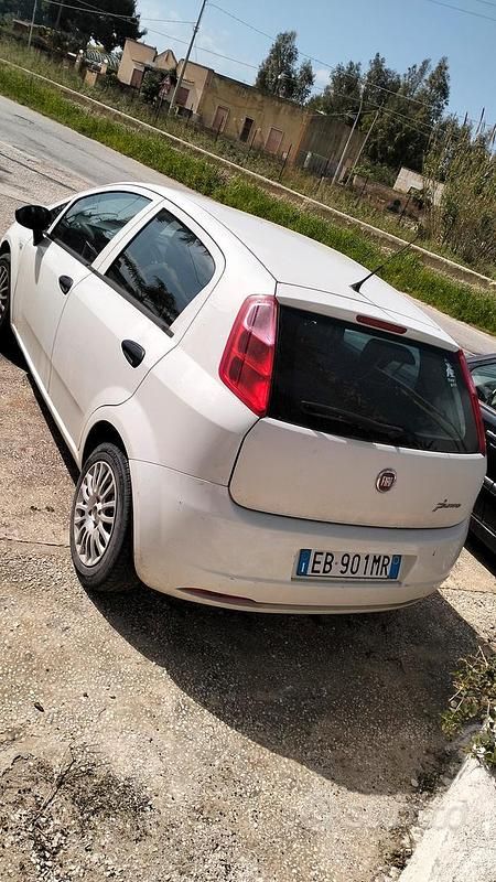 Usata Fiat Grande Punto 2009 Utilitaria