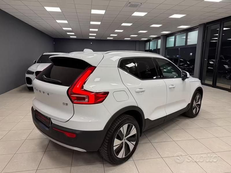 Occasion Volvo XC40 Inscription 150 ch (110 kW) 2021 Noir SUV