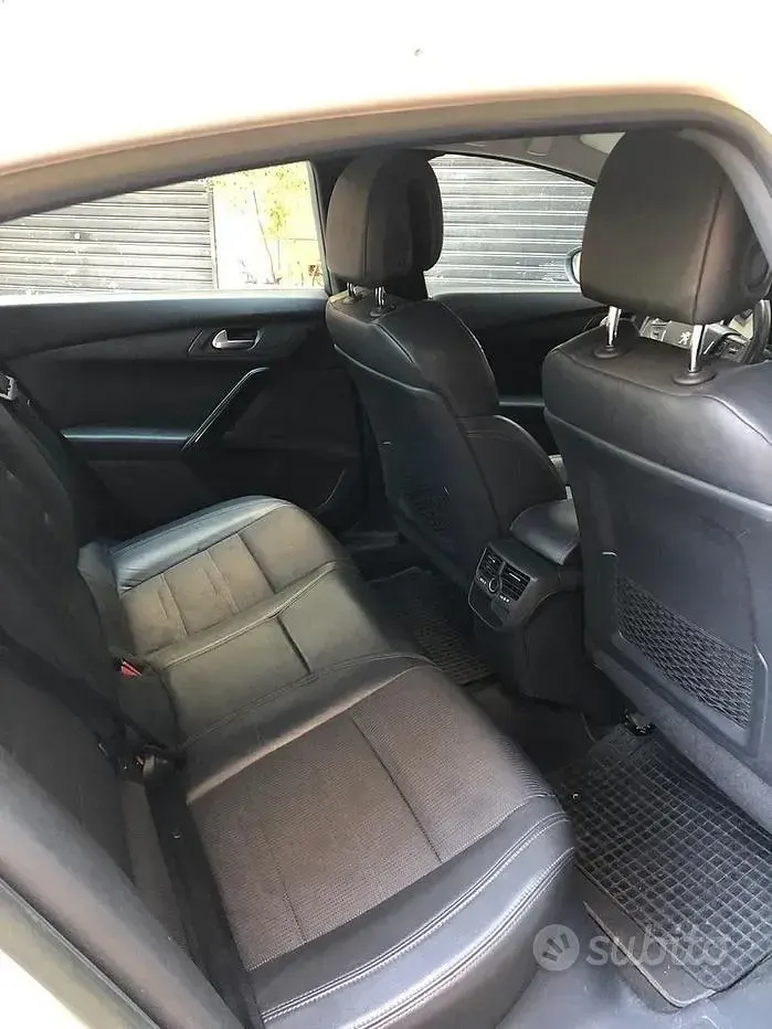 Usata Peugeot 508 204 CV (150 kW) 2011 Bianco Berlina
