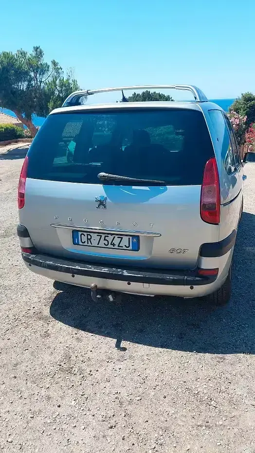 Usata Peugeot 807 136 CV (100 kW) 2004 Giallo Monovolume