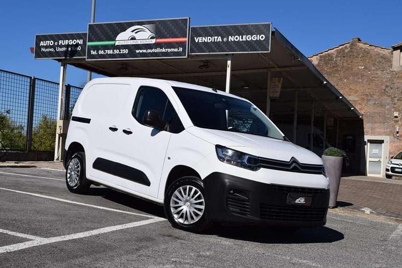 Bianco / pastello Usata 2021 Citroën Berlingo Monovolume | 10.900 € (Buon prezzo) - Immagine 1/4