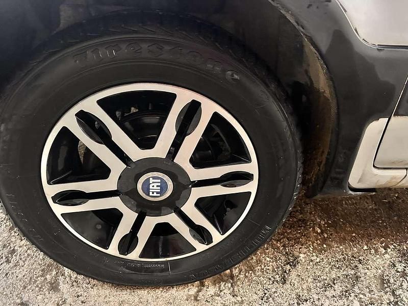 Usata Fiat Panda Climbing 60 CV (44 kW) 2010 Utilitaria