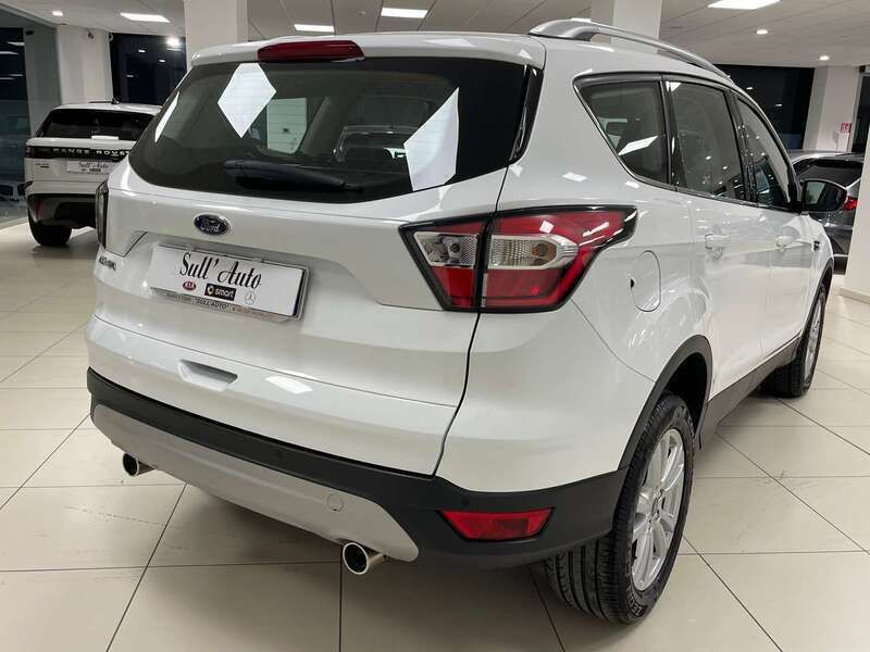 Usata Ford Kuga Business Edition 120 CV (88 kW) 2019 Grigio SUV