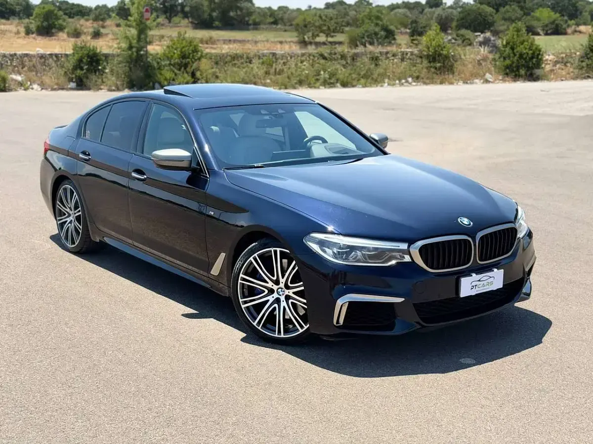Usata BMW M550 400 CV (294 kW) 2018 Blu/azzurro Berlina