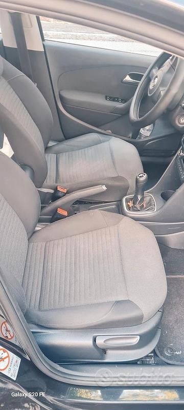 Usata VW Polo 90 CV (66 kW) 2011 Nero Utilitaria