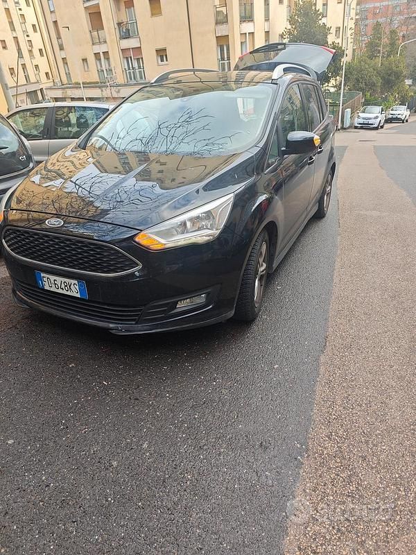 Usata Ford C-MAX Business Edition 120 CV (88 kW) 2016 Nero Monovolume