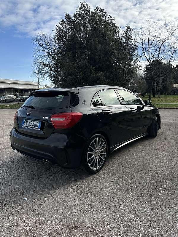 Usata Mercedes A200 Premium 140 CV (102 kW) 2014 Monovolume