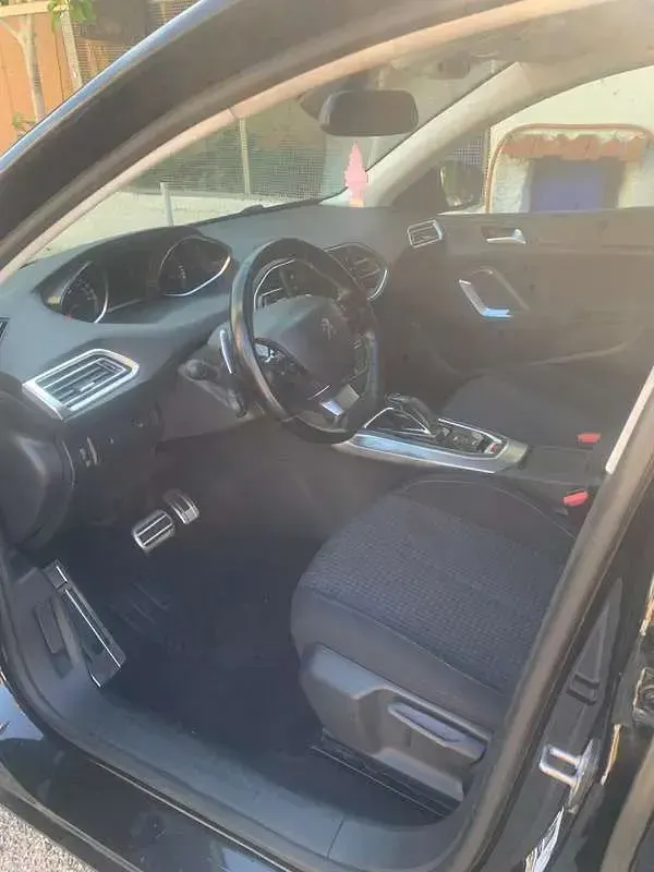 Usata Peugeot 308 SW GT-line 120 CV (88 kW) 2018 Nero Station wagon