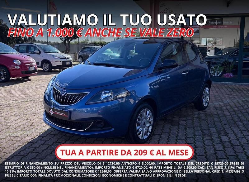 Usata Lancia Ypsilon S 69 CV (50 kW) 2022 Blu Utilitaria