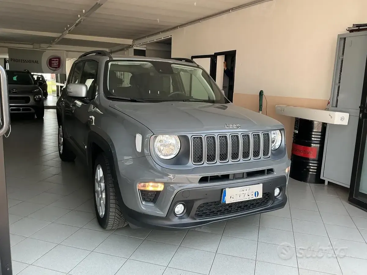 Usata Jeep Renegade Limited 130 CV (95 kW) 2022 Grigio SUV