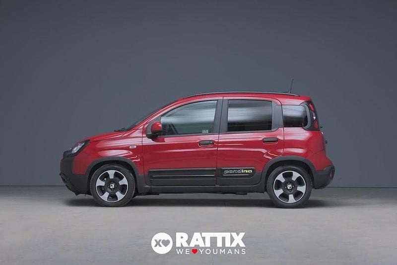 Usata Fiat Panda Cross Cross 70 CV (51 kW) 2025 Rosso Utilitaria