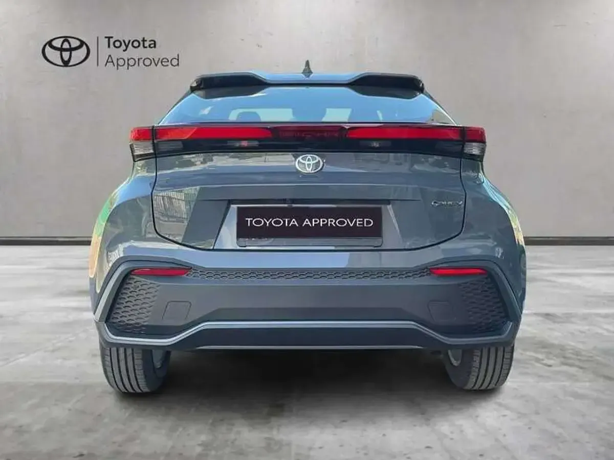 Nuevo Toyota C-HR Active 223 CV (164 kW) 2026 Gris SUV