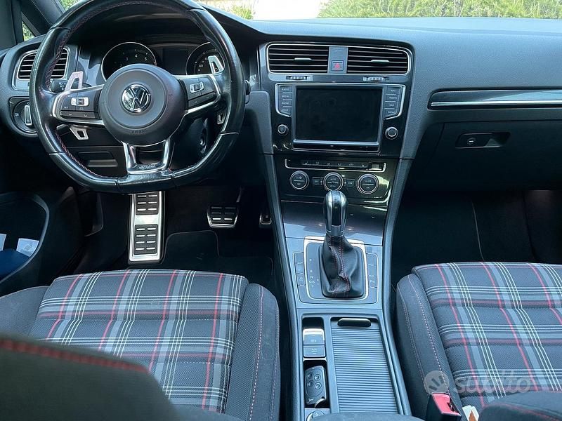 Usata VW Golf VII GTI 230 CV (169 kW) 2016 Bianco Utilitaria