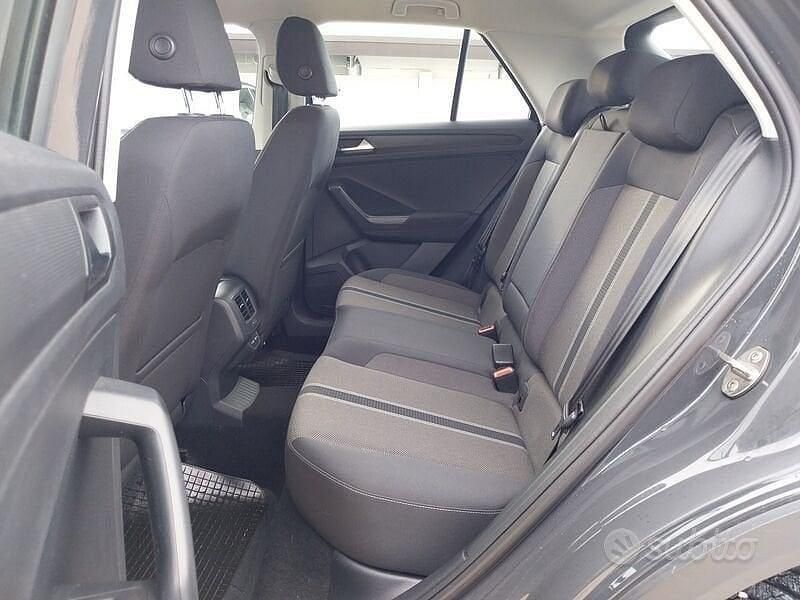Usata VW T-Roc Style 110 CV (80 kW) 2021 Grigio SUV