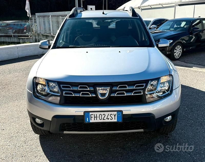 Usata Dacia Duster 110 CV (80 kW) 2017 Grigio SUV