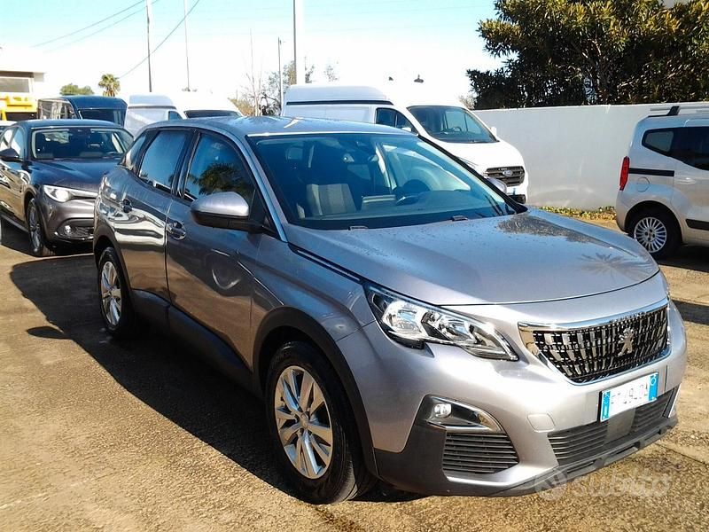 Usata Peugeot 3008 Business-Line 131 CV (96 kW) 2018 Grigio Berlina