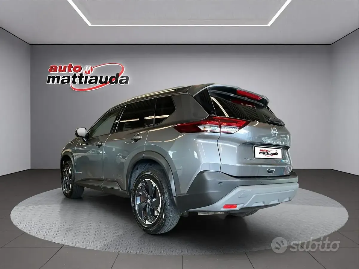 Usata Nissan X-Trail N-Connecta 213 CV (156 kW) 2025 Grigio SUV