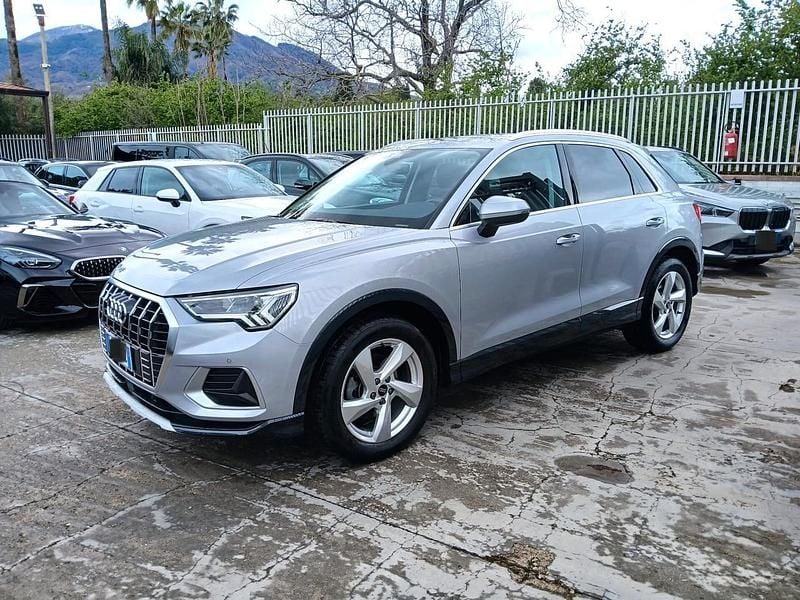 Usata Audi Q3 Advanced 150 CV (110 kW) 2025 Argento SUV