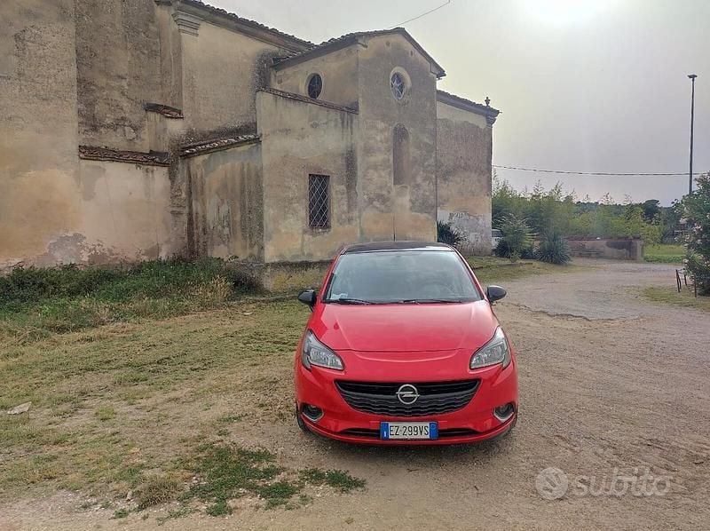 Usata Opel Corsa 90 CV (66 kW) 2015 Rosso Utilitaria