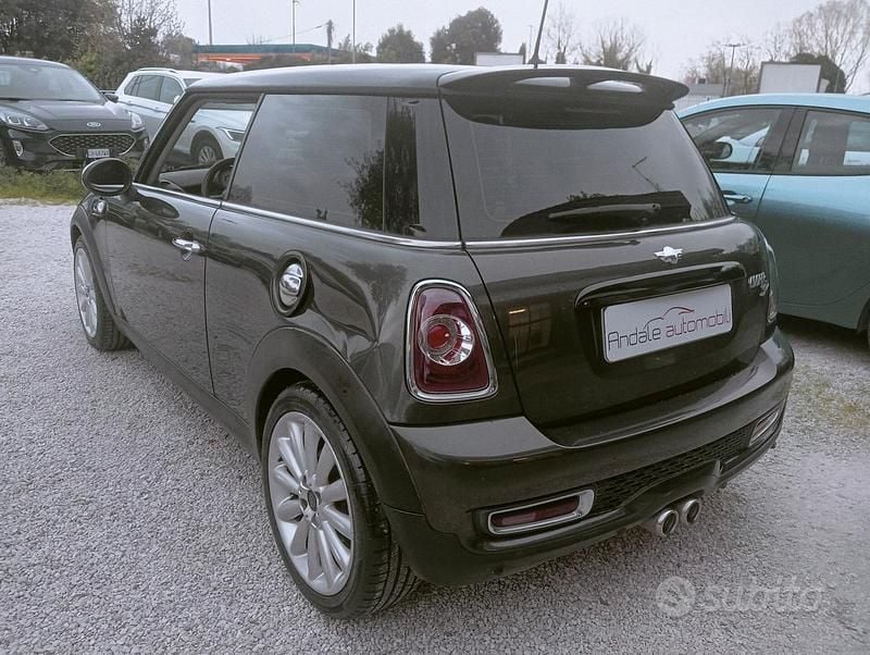 Usata Mini Cooper SD 143 CV (105 kW) 2012 Grigio Utilitaria