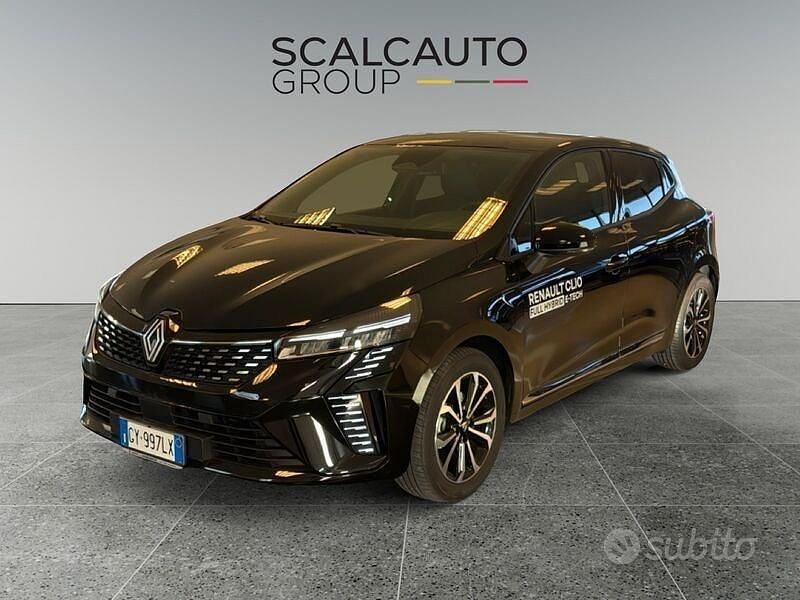 Nero Nuova 2025 Renault Clio V Techno Tre volumi | 21.800 € (Cara) - Immagine 1/4
