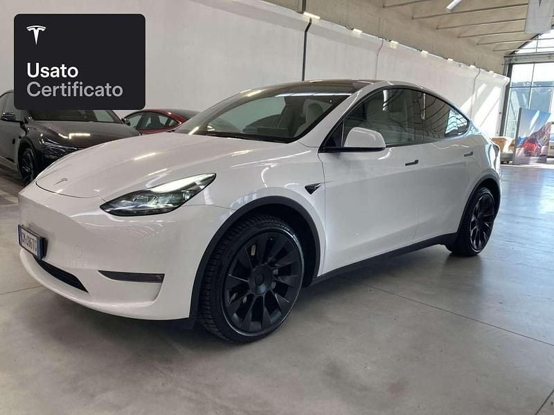 Usata Tesla Model Y Long Range AWD 258 kW (351 CV) 2023 Pearl white multicoat SUV