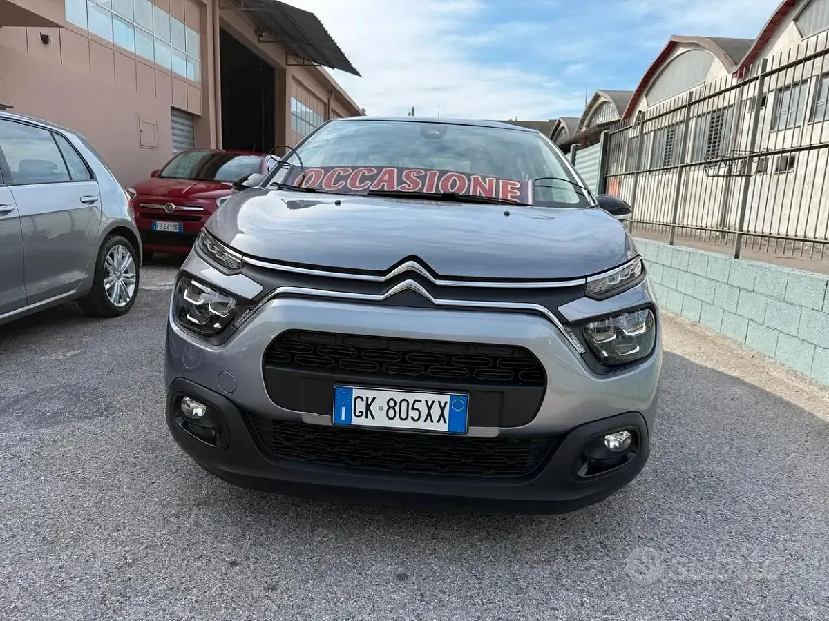 Usata Citroën C3 Shine 110 CV (80 kW) 2022 Grigio Utilitaria