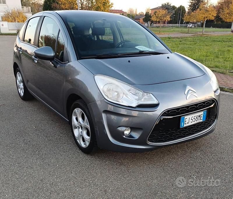 Grigio Usata 2011 Citroën C3 Exclusive Tre volumi | 2500 € (Ottimo prezzo) - Immagine 1/4