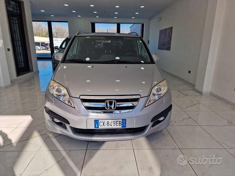 Usata Honda FR-V Comfort 140 CV (102 kW) 2005 Grigio Monovolume