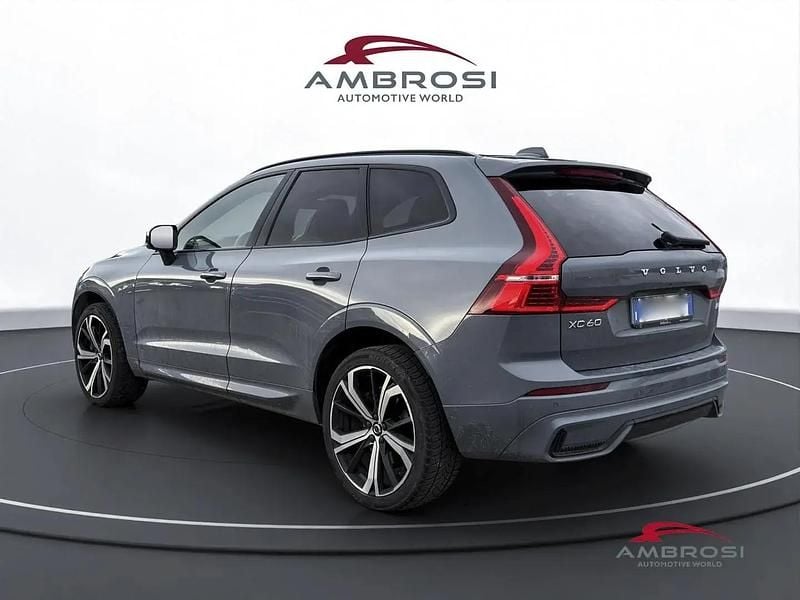 Usata Volvo XC60 R-Design 197 CV (144 kW) 2022 Grigio SUV