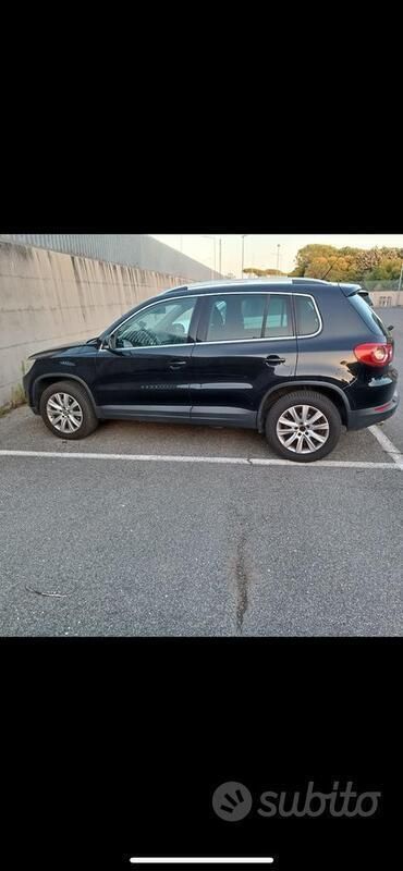 Usata VW Tiguan 140 CV (102 kW) 2009 Nero SUV