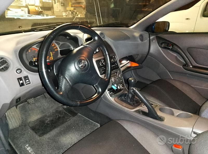 Usata Toyota Celica 2000 Blu Coupé