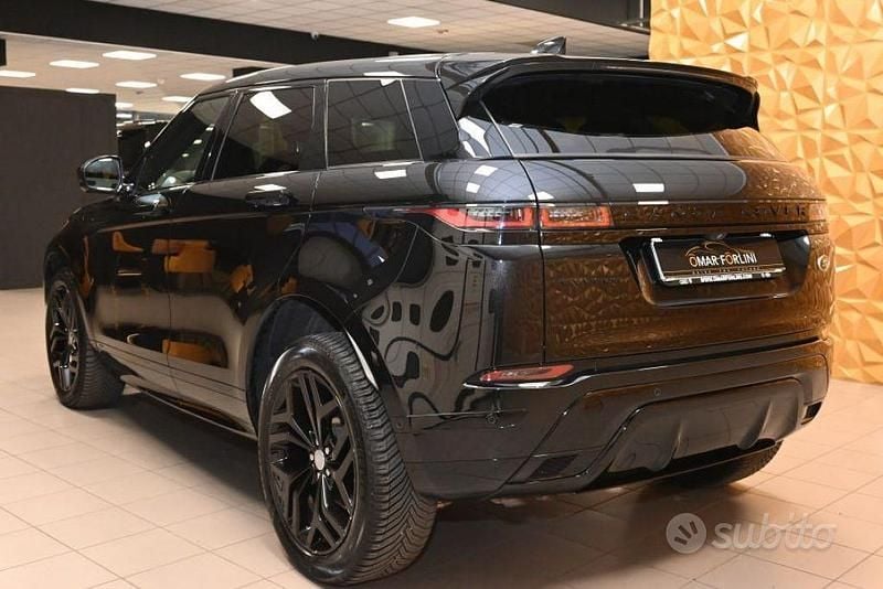 Usata Land Rover Range Rover evoque SE Dynamic 204 CV (150 kW) 2021 Nero metallizzato SUV