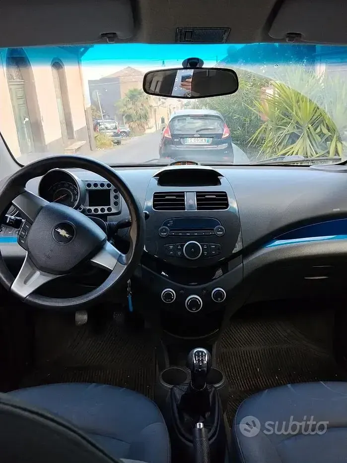 Usata Chevrolet Spark 81 CV (59 kW) 2010 Grigio Utilitaria