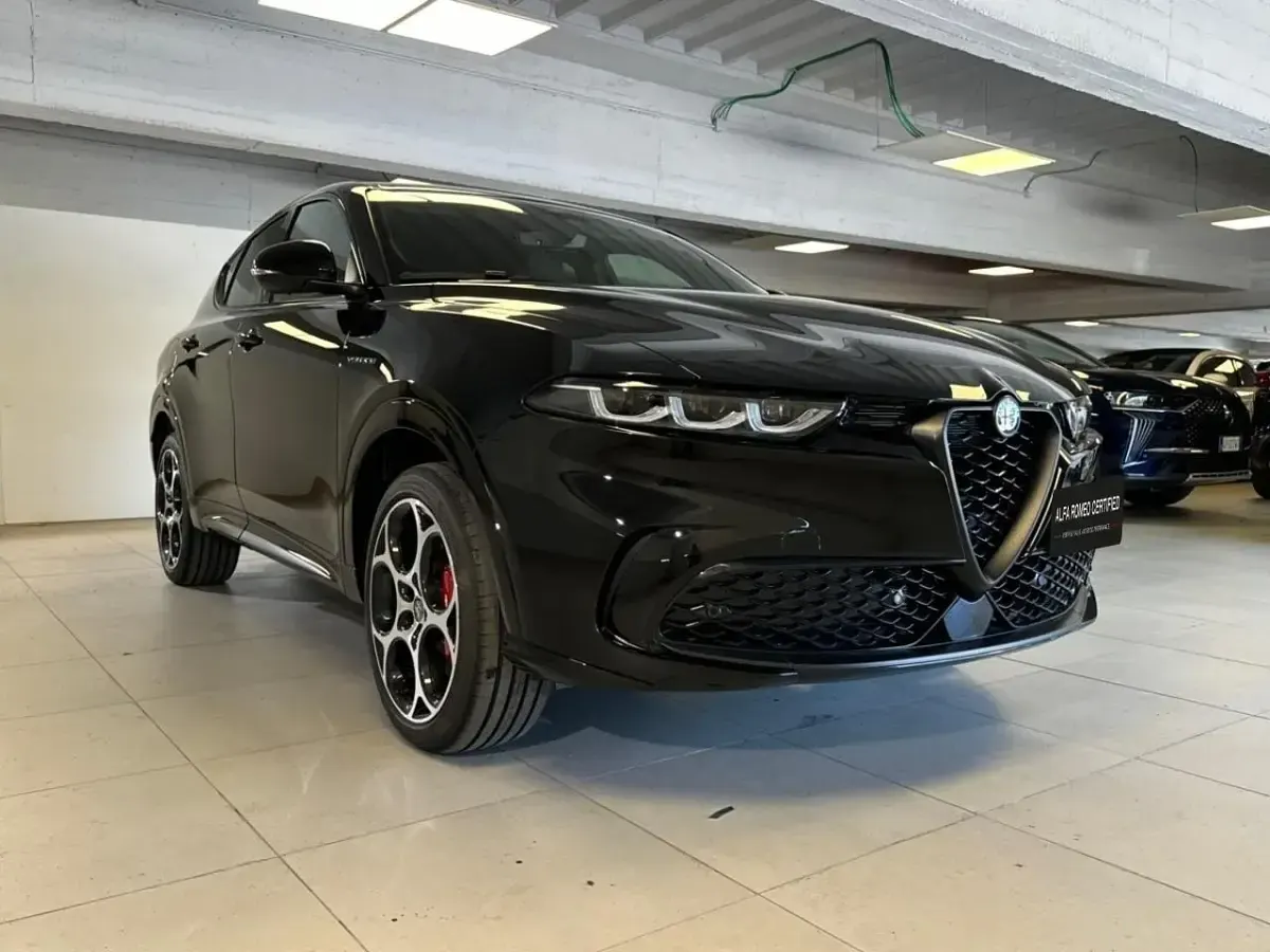 Nuova Alfa Romeo Tonale Veloce 280 CV (205 kW) 2025 Nero SUV