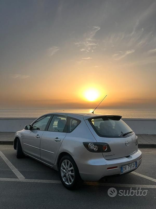 Usata Mazda 3 105 CV (77 kW) 2009 Grigio Berlina