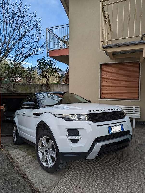 Begagnad Land Rover Range Rover evoque Black Edition 190 HK (139 kW) 2013 Vit SUV