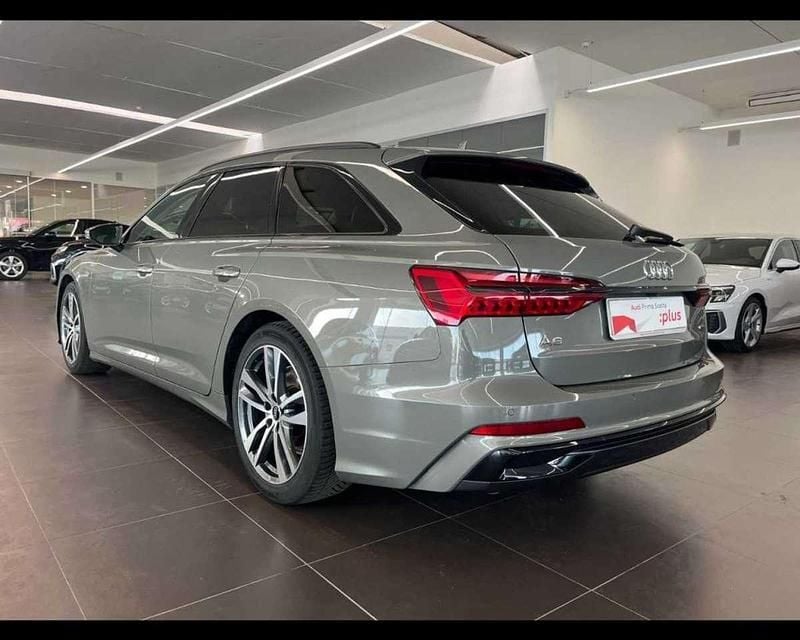 Usata Audi A6 S-Line 204 CV (150 kW) 2024 Grigio chronos metallizzato Station wagon