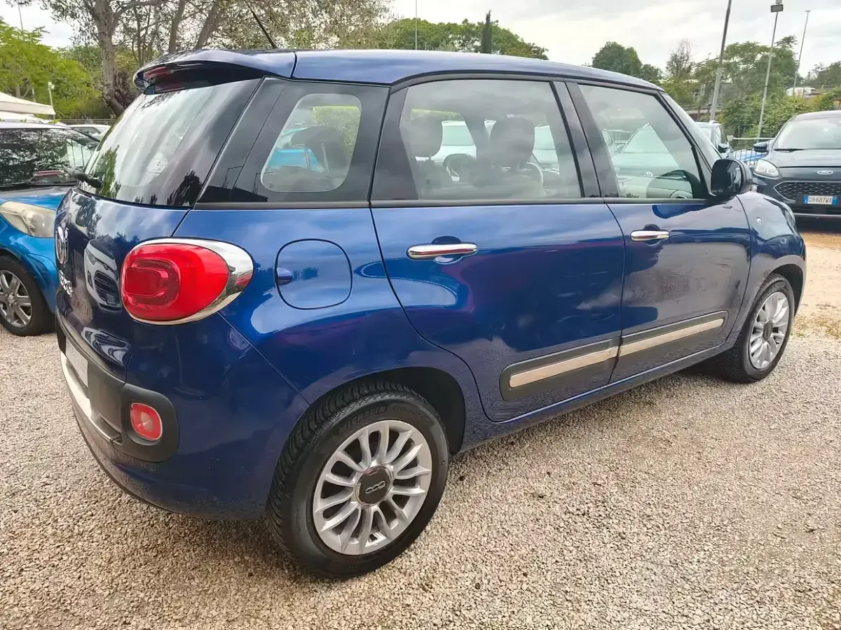 Używany Fiat 500L Pop Star 85 KM (62 kW) 2015 Niebieski Minivan