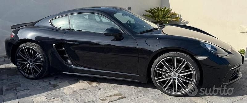 Usata Porsche 718 Cayman 300 CV (220 kW) 2019 Coupé